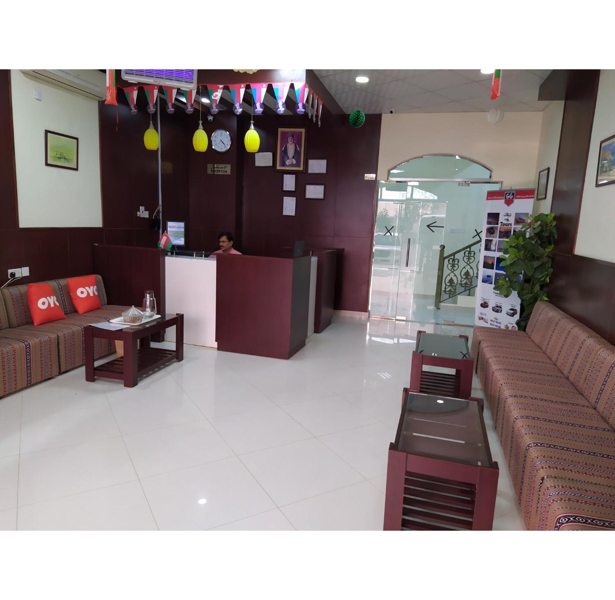 Super Oyo 107 Al Areen Hotel Apartments Shahiq Bagian luar foto